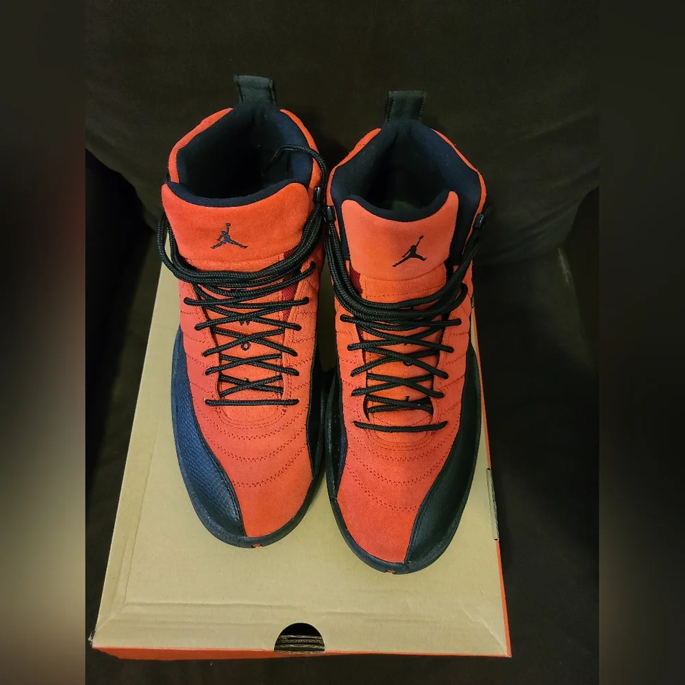 AIR JORDAN 12 RETRO  SNEAKERS